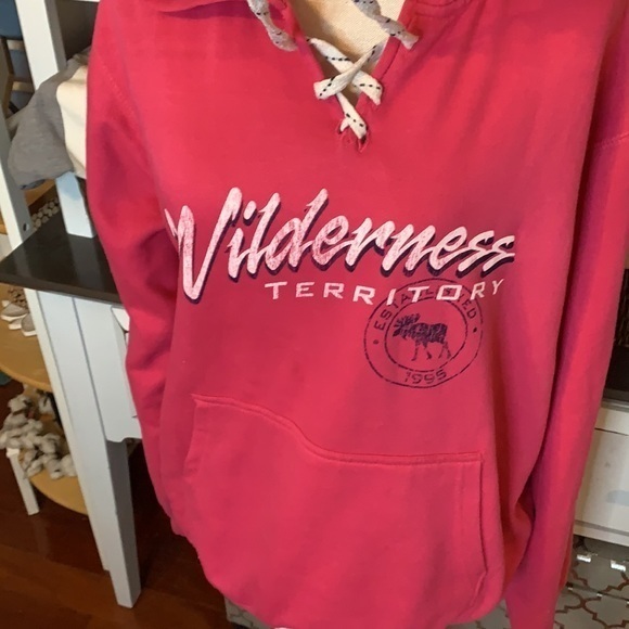 MV Sport Wilderness Territory Hot Pink/Blue Hoodie Size‎ Medium - Picture 3 of 11